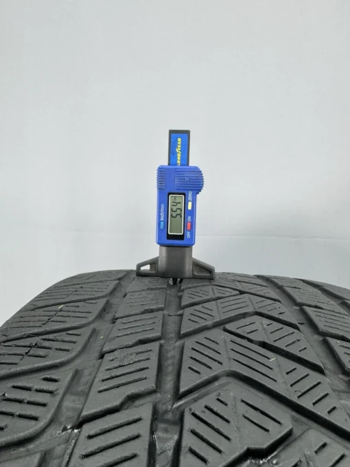 2X 295 40 R21 111V 5.5MM Part Worn Pirelli Scorpion Tyres Pressure tested 2954021 DOT: 32/21 - Image 4