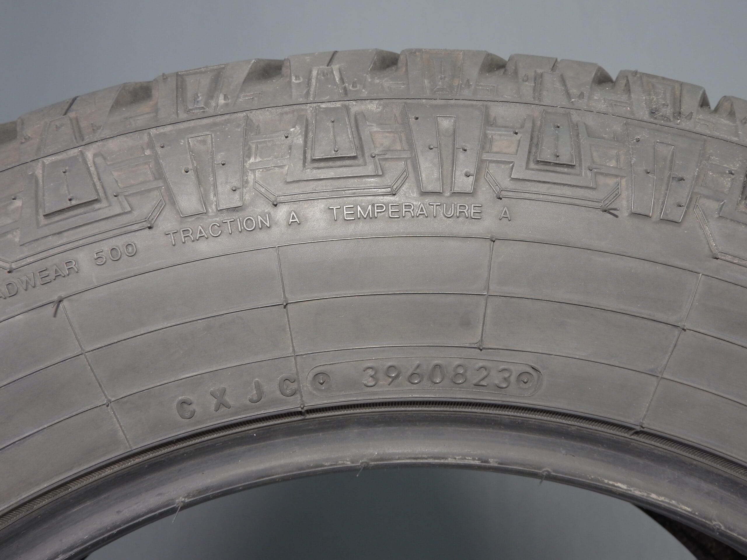 255/60/R18 X2 6MM+ TOYO Open Counrty Premium Quality Part Worn Tyre Fully Pressure Tested - Image 9