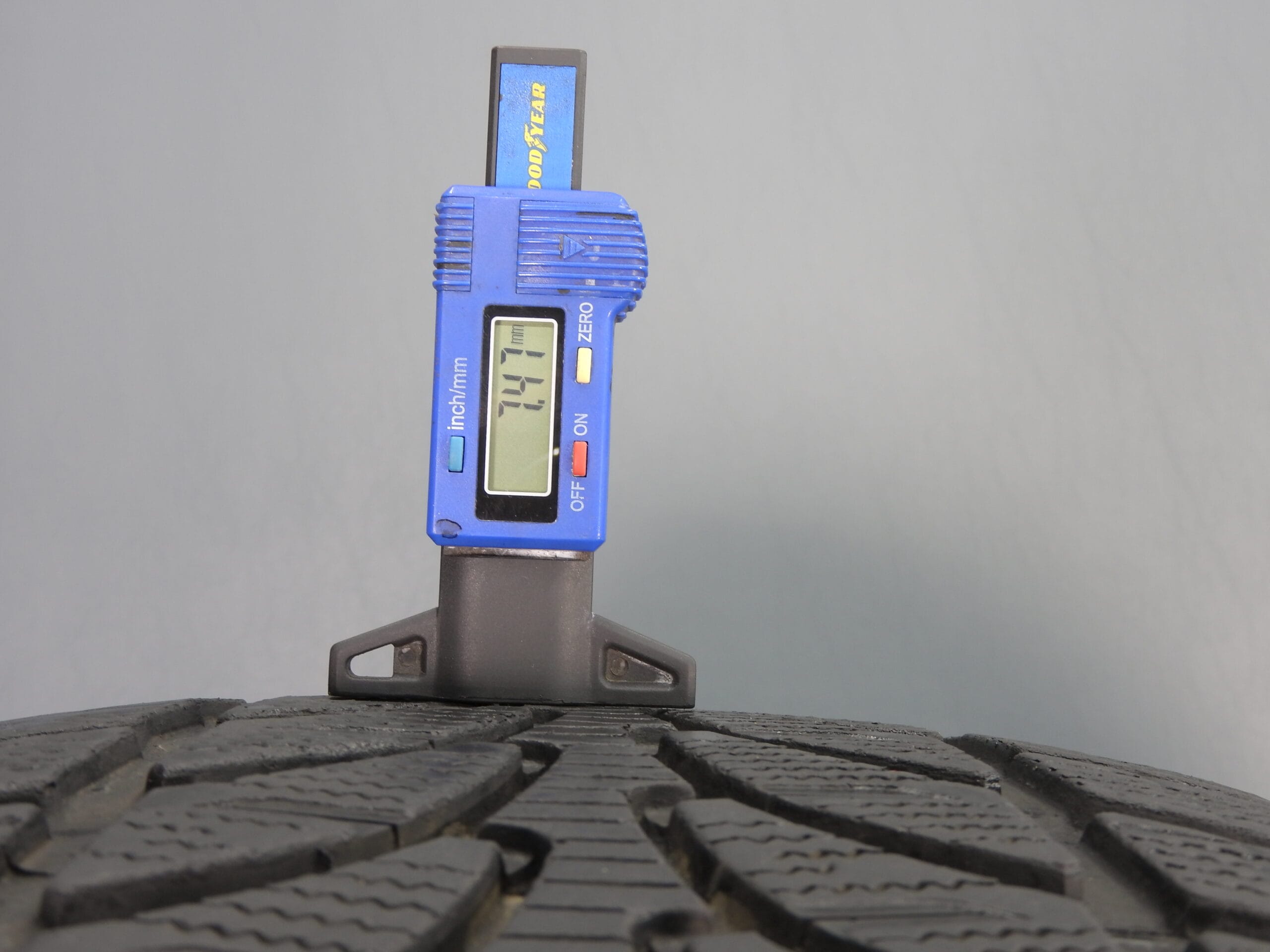 255/50/R20 X2 7MM+ Bridgestone Blizzak LM80 Evo Premium Quality Part Worn Tyre Fully Pressure Tested - Image 2