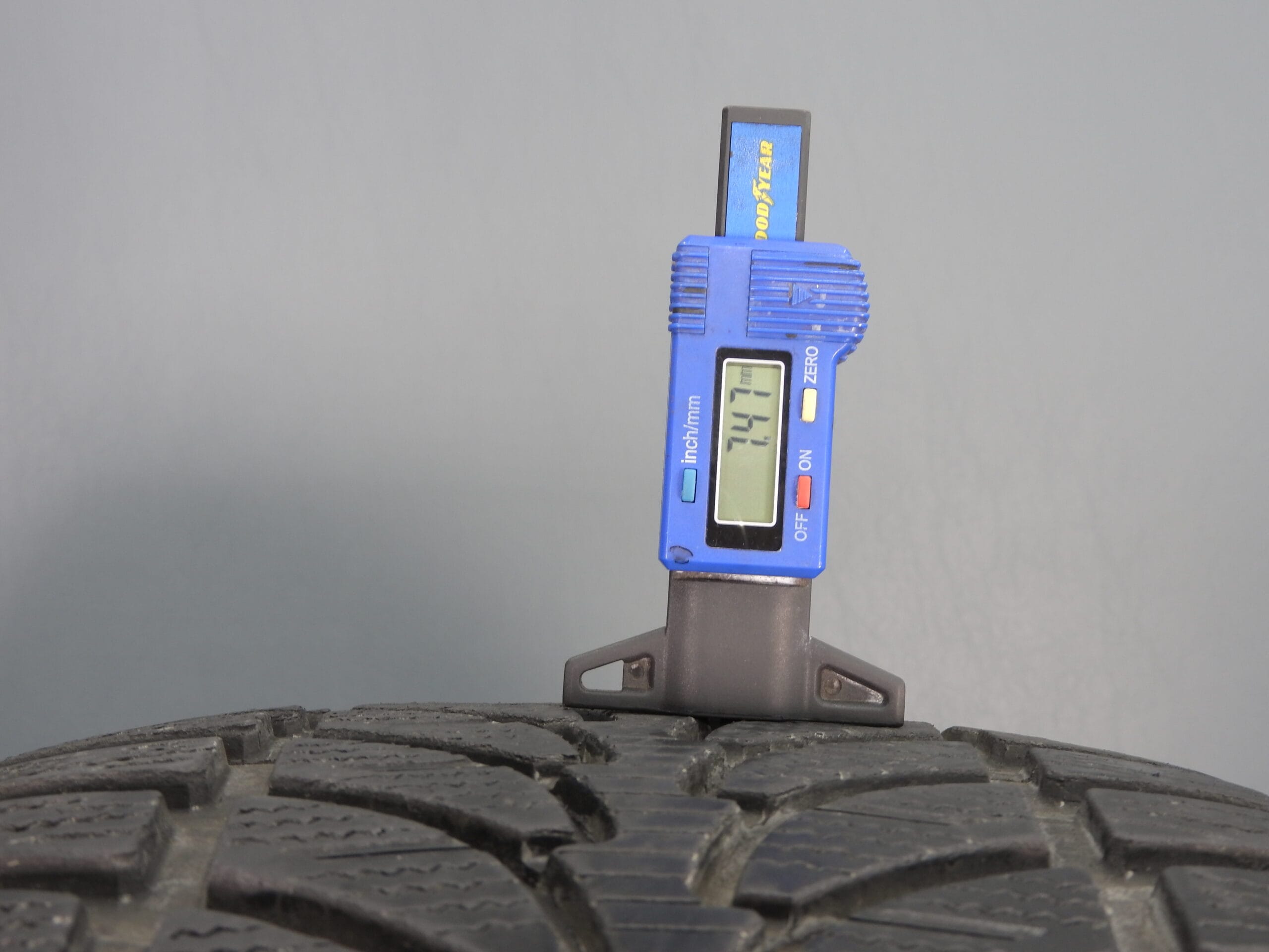 255/50/R20 X2 7MM+ Bridgestone Blizzak LM80 Evo Premium Quality Part Worn Tyre Fully Pressure Tested - Image 5