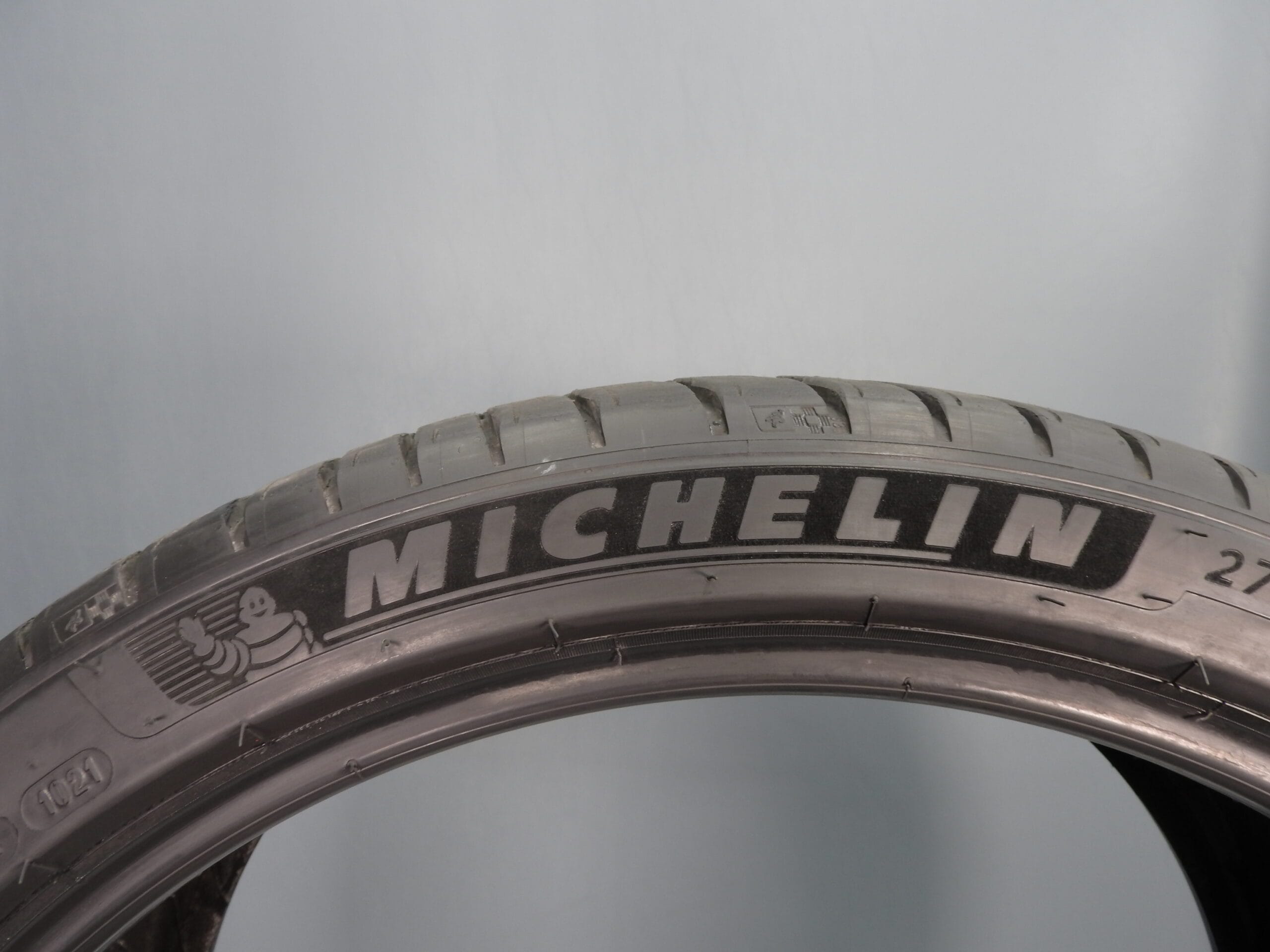 275/35/R22 X1 7MM+ Michelin Pilot Sport 4 SUV Premium Quality Part Worn Tyre Fully Pressure Tested - Image 5