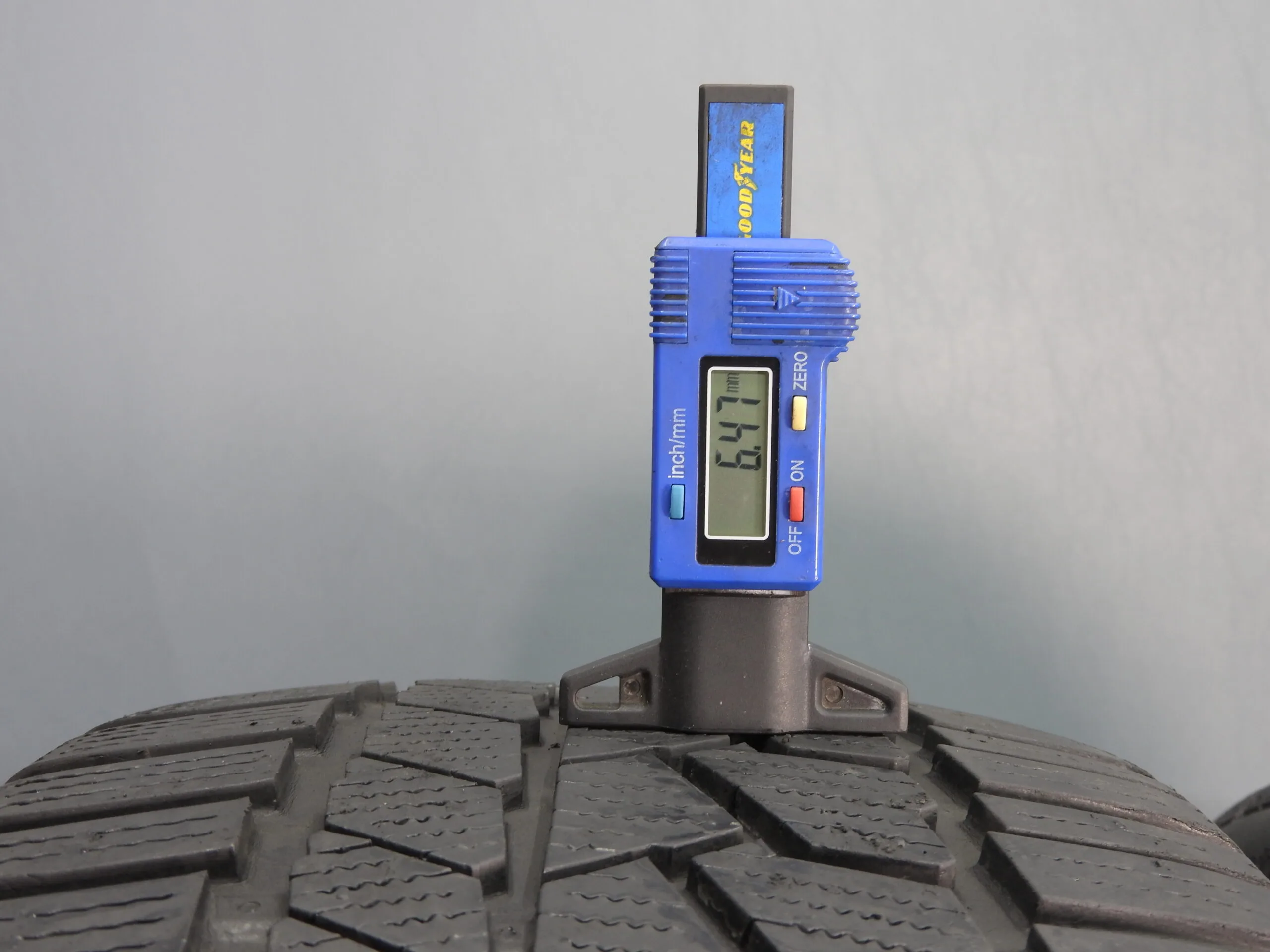 235/40/R19 X2 6MM+ Continental Winter Contact Premium Quality Part Worn Tyre Fully Pressure Tested - Image 3
