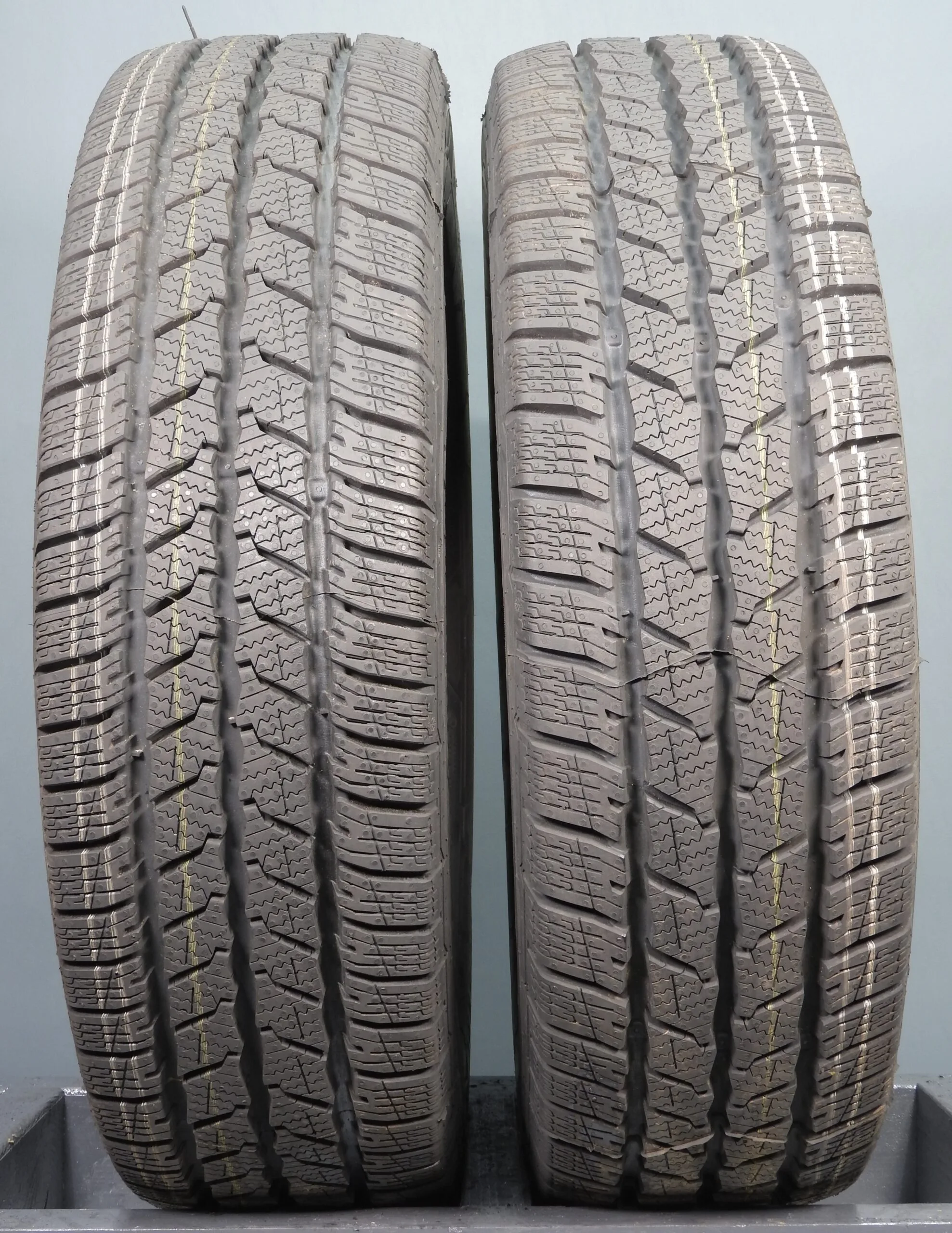 205/75/R16C X2 10MM Continental Van Contact Winter Premium Quality Part Worn Tyre Fully Pressure Tested