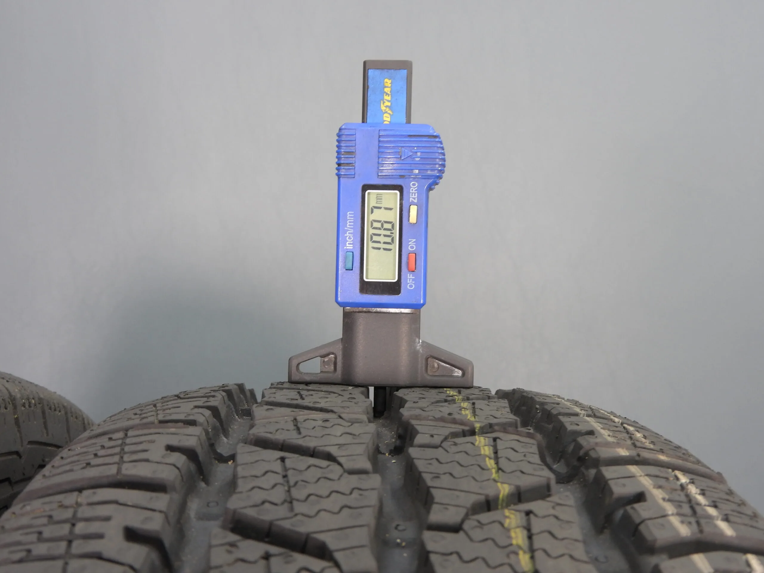 205/75/R16C X2 10MM Continental Van Contact Winter Premium Quality Part Worn Tyre Fully Pressure Tested - Image 3